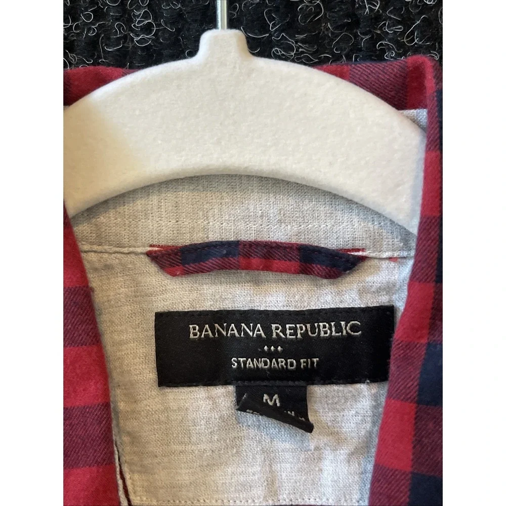 Banana Republic Mens M Plaid Red Black Cotton Button Down Long Sleeve Shirt